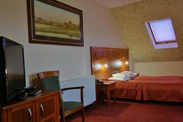 Фотографии Отель HOTEL POD SŁOŃCEM г. Здуньская-Воля (Польша) №1 Фото Отель HOTEL POD SŁOŃCEM г. Здуньская-Воля 1