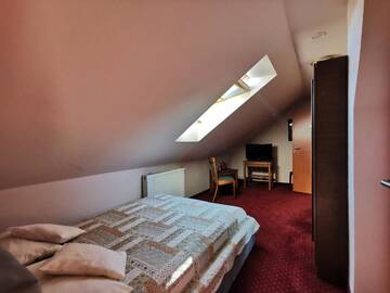 Фотографии Отель HOTEL POD SŁOŃCEM г. Здуньская-Воля (Польша) №3 Фото Отель HOTEL POD SŁOŃCEM г. Здуньская-Воля 3